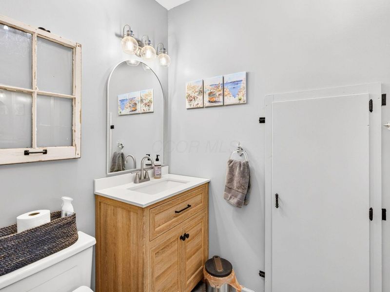 111 E Hocking Street , Canal Winchester, OH 43110 Photo 65