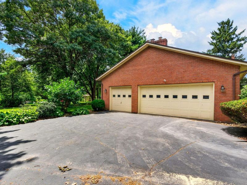 111 E Hocking Street , Canal Winchester, OH 43110 Photo 91