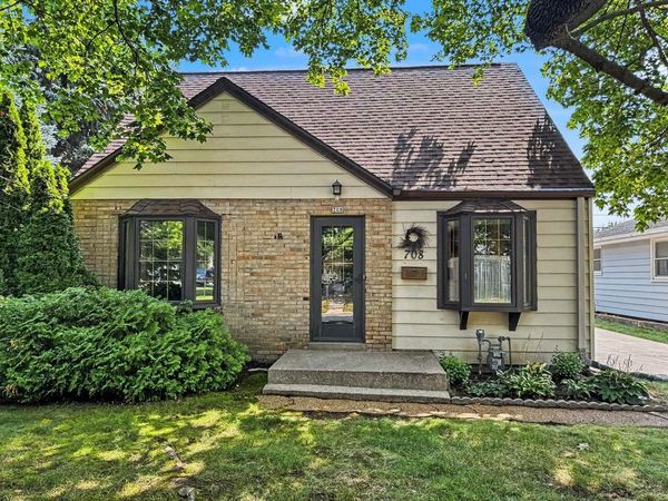 708 S 110th STREET, West Allis, WI 53214