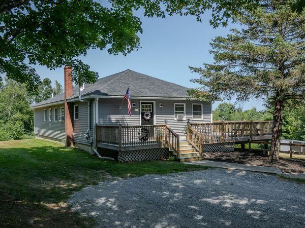 723 Millay Road , Bowdoin, ME 04287