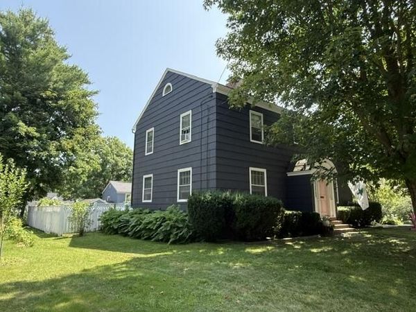 6 Taylor Avenue , Waterville, ME 04901