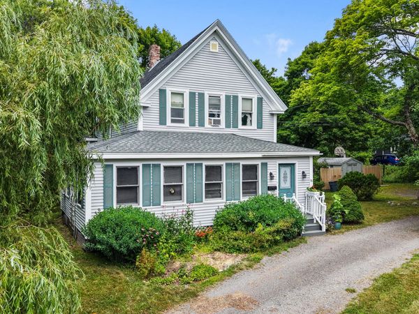 36 Deane Street , Ellsworth, ME 04605