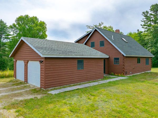 37 Dry Moon Lane , Blue Hill, ME 04614