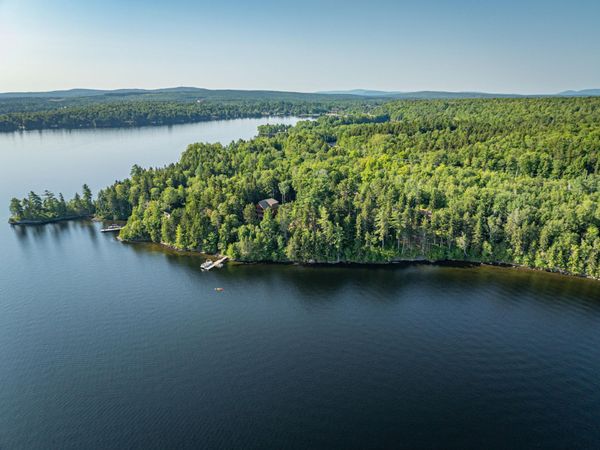 4-2 conoboy Road, Harfords Point Twp, ME 04441