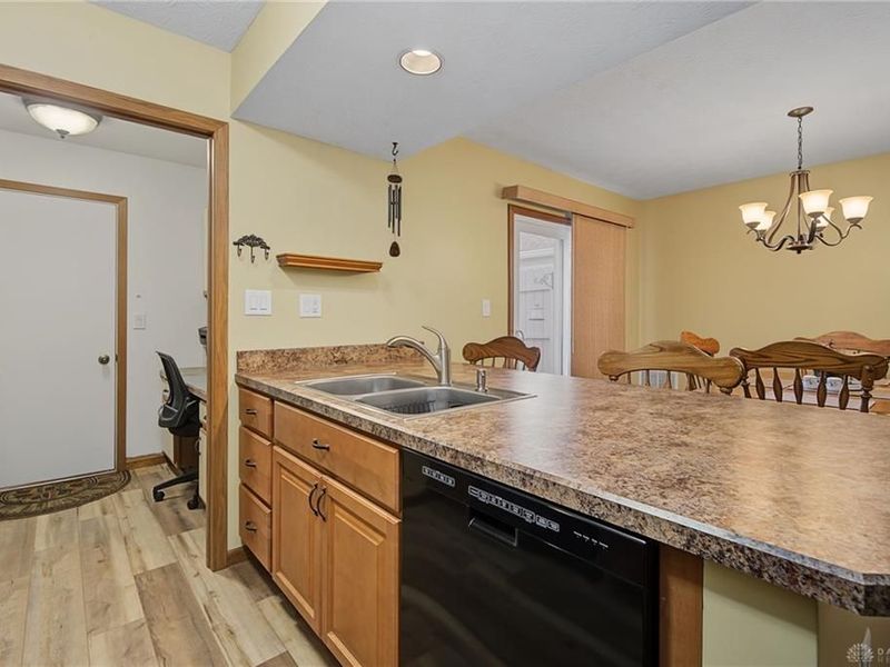 6109 Leyden Lane, Huber Heights, OH 45424 Photo 13