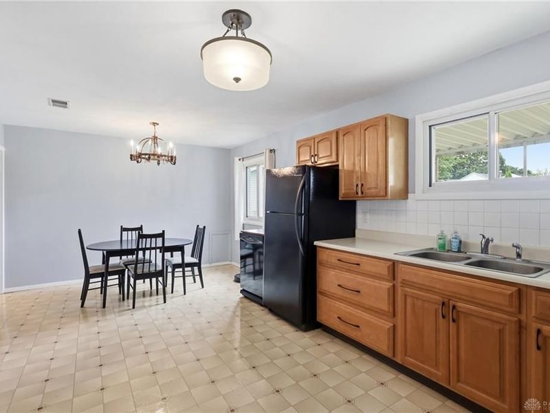 317 Lockheed Drive, Vandalia, OH 45377 Photo 16