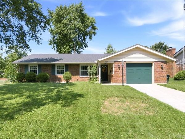 1567 Glendale Drive, Fairborn, OH 45324