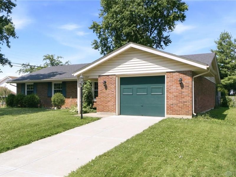 1567 Glendale Drive, Fairborn, OH 45324 Photo 2