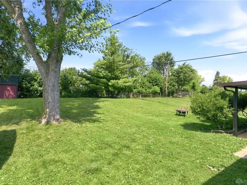 1567 Glendale Drive, Fairborn, OH 45324 Photo 32
