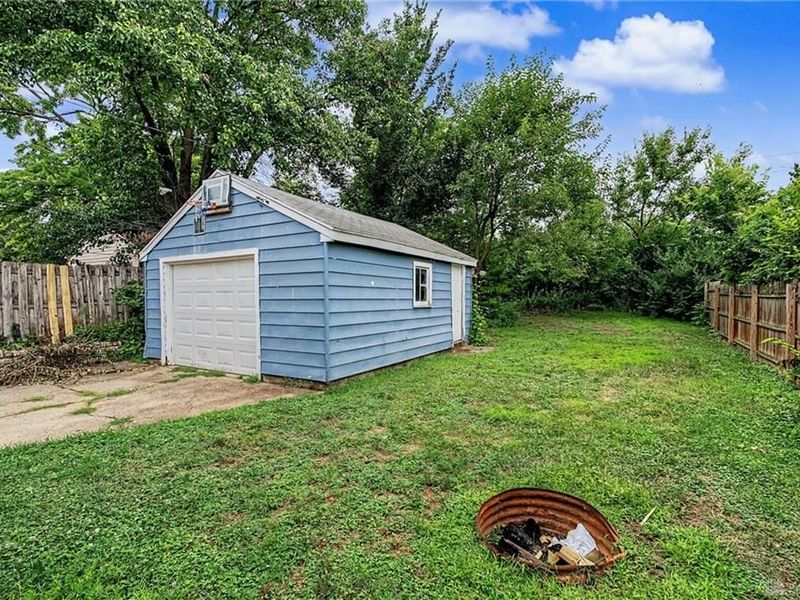 1632 Pershing Boulevard, Dayton, OH 45410 Photo 12