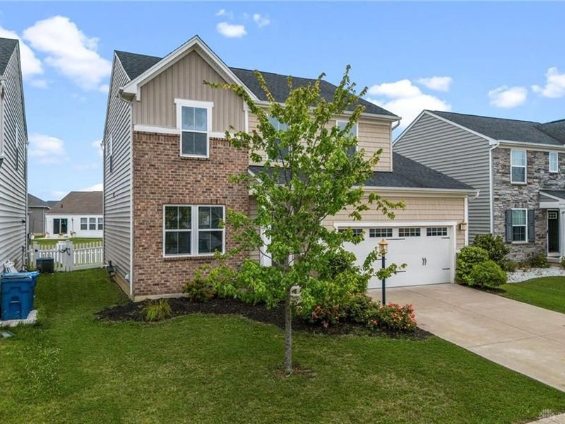 7233 River Birch Street, Tipp City, OH 45371 Photo 3