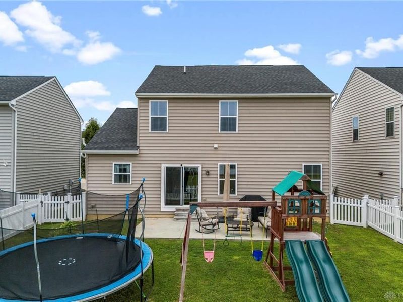 7233 River Birch Street, Tipp City, OH 45371 Photo 4