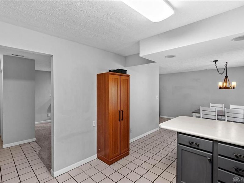 4763 Ridgebury Drive, Kettering, OH 45440 Photo 14