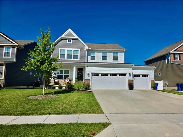433 Sydney Drive, Tipp City, OH 45371