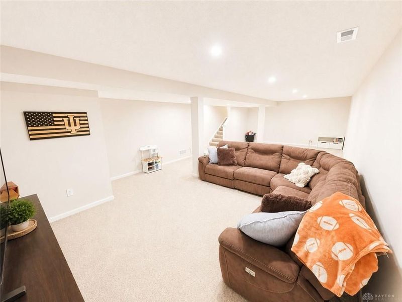 433 Sydney Drive, Tipp City, OH 45371 Photo 35