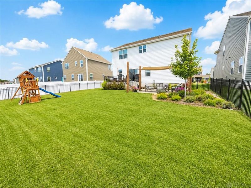 433 Sydney Drive, Tipp City, OH 45371 Photo 40