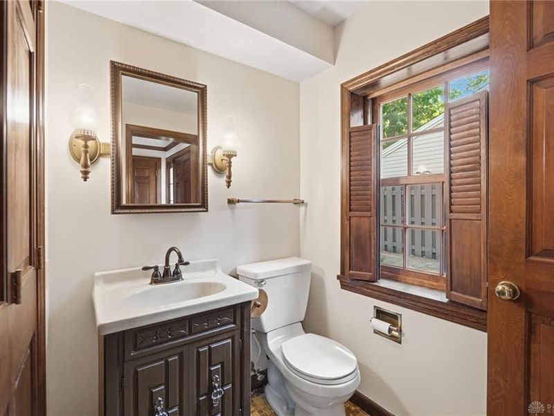 26 Brown Street, Dayton, OH 45402 Photo 24