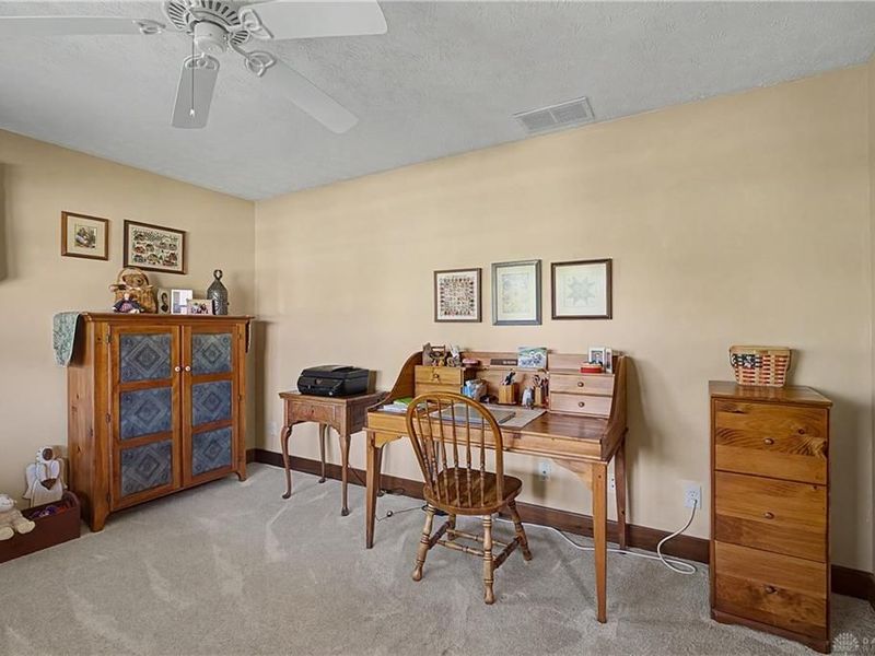 1082 Roger Scott Drive, Sugarcreek Township, OH 45305 Photo 7
