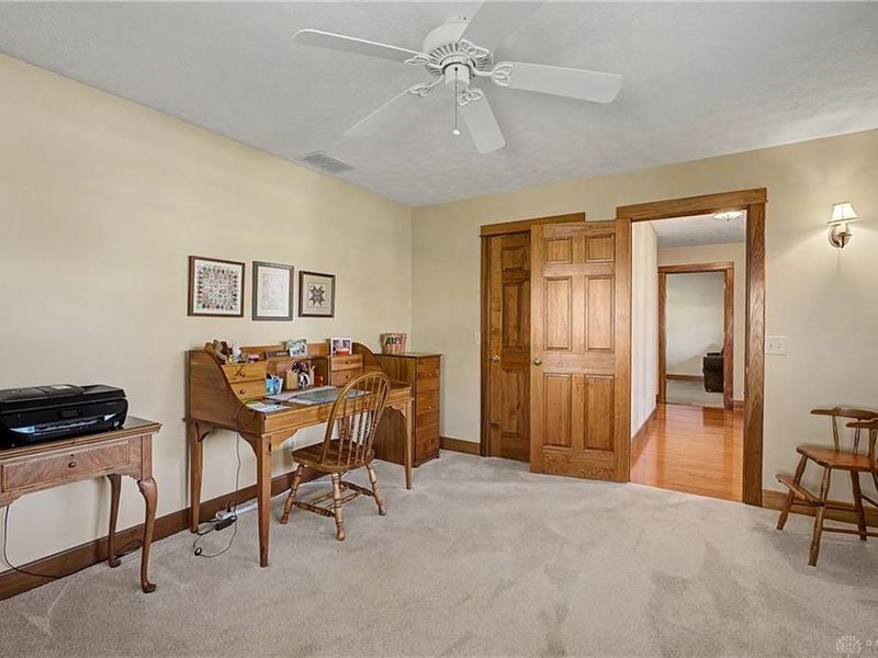 1082 Roger Scott Drive, Sugarcreek Township, OH 45305 Photo 9