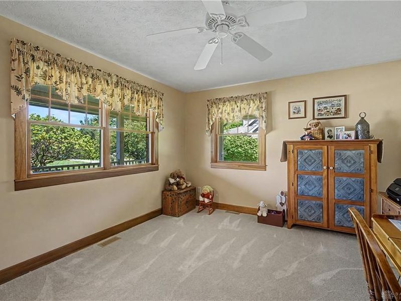1082 Roger Scott Drive, Sugarcreek Township, OH 45305 Photo 9