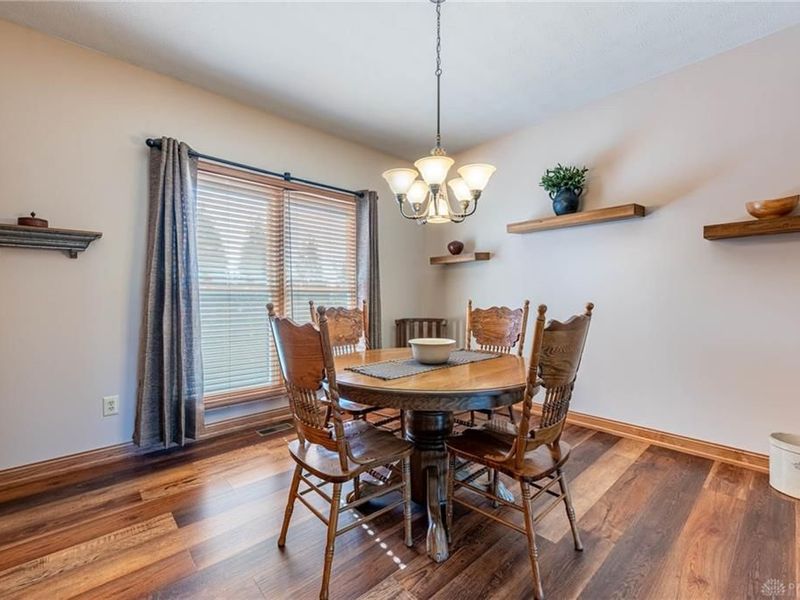 512 Harvest Court, Fairborn, OH 45324 Photo 8