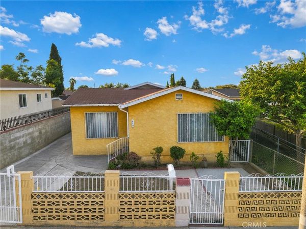 440 N Ezra , Los Angeles, CA 90063