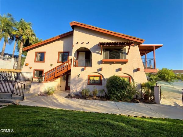 22961 Sandpiper Court , Canyon Lake, CA 92587