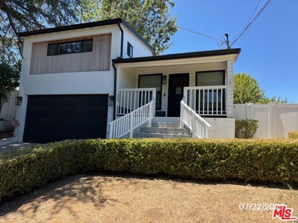 5433 Tampa Avenue , Los Angeles, CA 91356