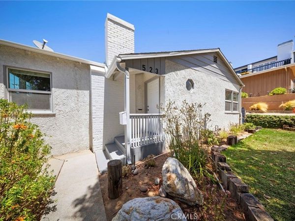 521 Avenue A , Redondo Beach, CA 90277