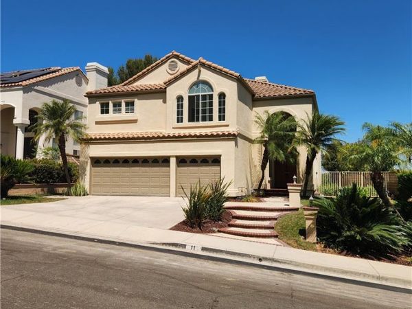 11 Paloma Drive , Mission Viejo, CA 92692