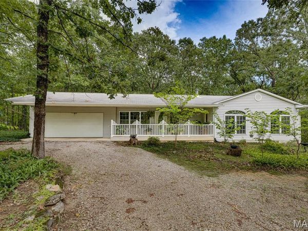 1075 Twin Oaks Drive, Doe Run, MO 63637