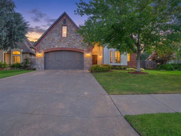 12010 S Pittsburg Avenue , Tulsa, OK 74137