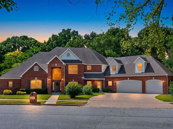 2400 S Willow Avenue , Broken Arrow, OK 74012