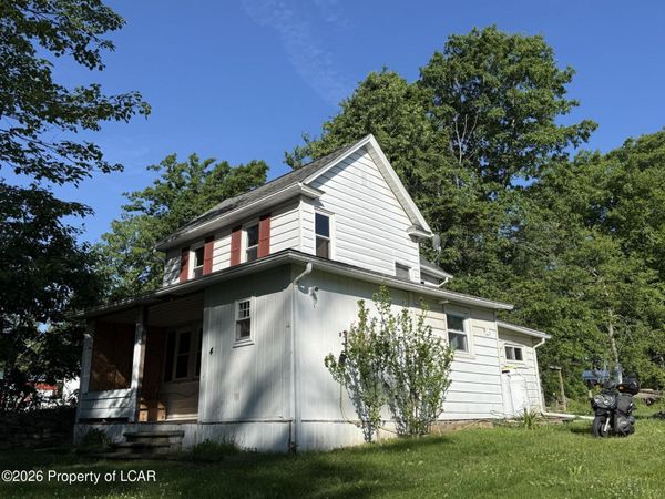 4 Star Lane, Harveys Lake, PA 18618