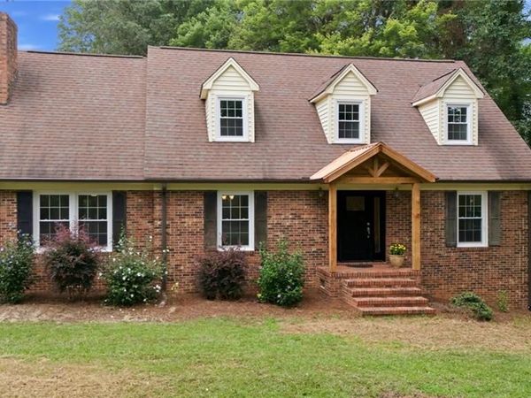 360 Small Road , Randleman, NC 27317