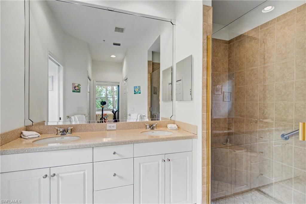 12080 Matera Ln, Unit 204, Bonita Springs, FL 34135 Photo
