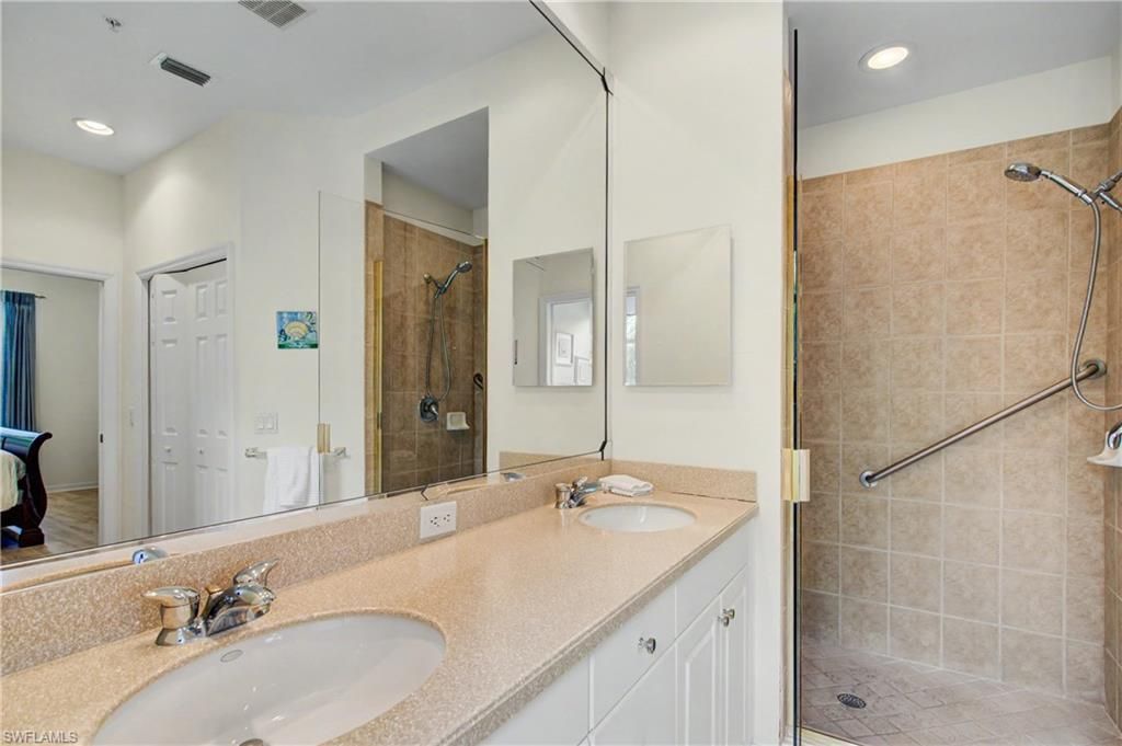 12080 Matera Ln, Unit 204, Bonita Springs, FL 34135 Photo