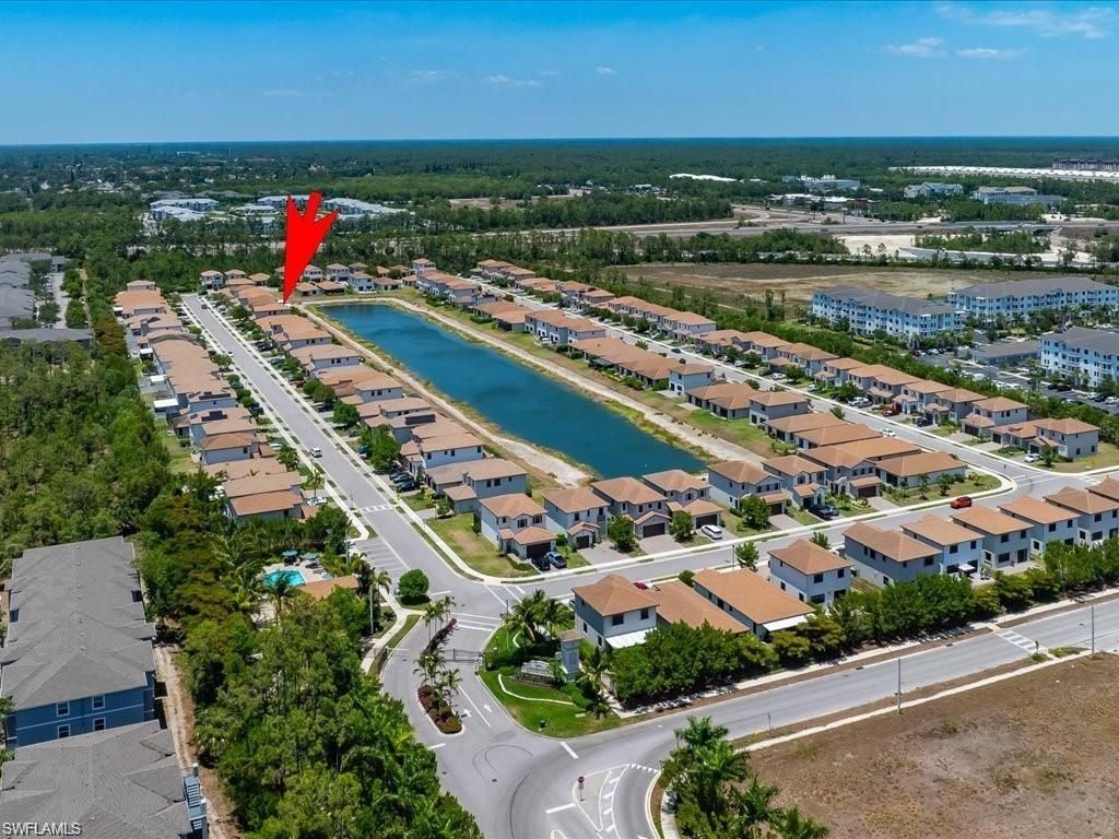 8812 Madrid Cir , Naples, FL 34104 Photo