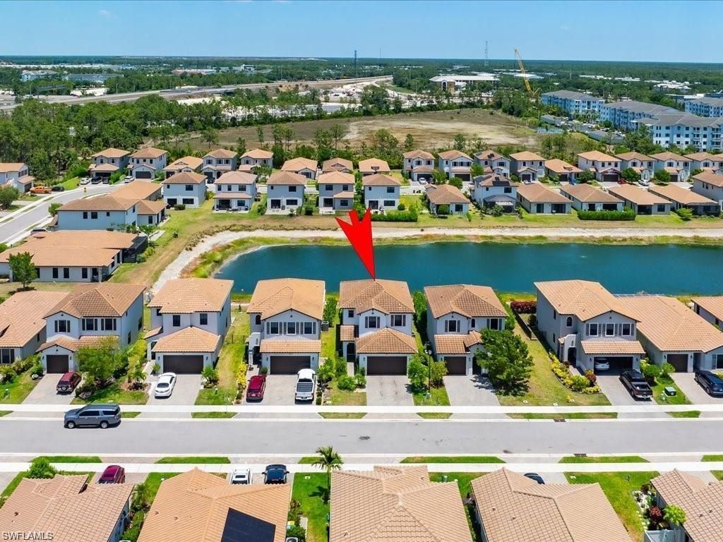 8812 Madrid Cir , Naples, FL 34104 Photo