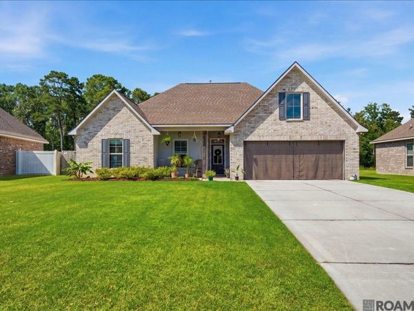 23199 Antler Lake Dr, Denham Springs, LA 70726