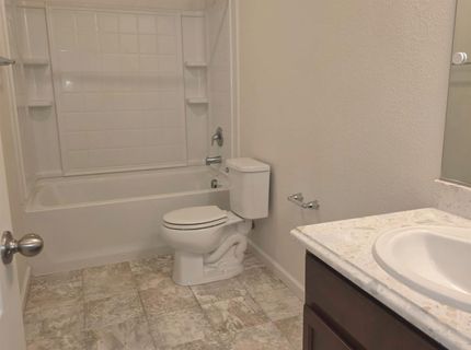 9951 Del Surft, Elk Grove, CA 95757 Photo