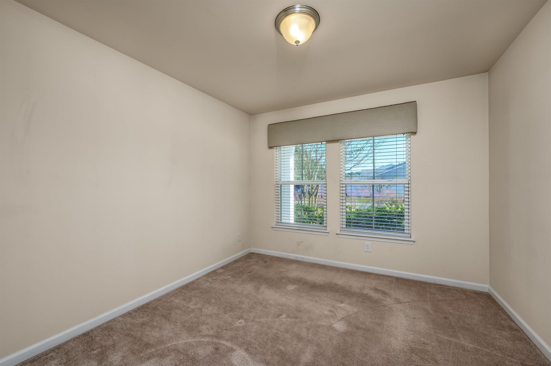 1305 Golden Valley Pl.  Photo 20