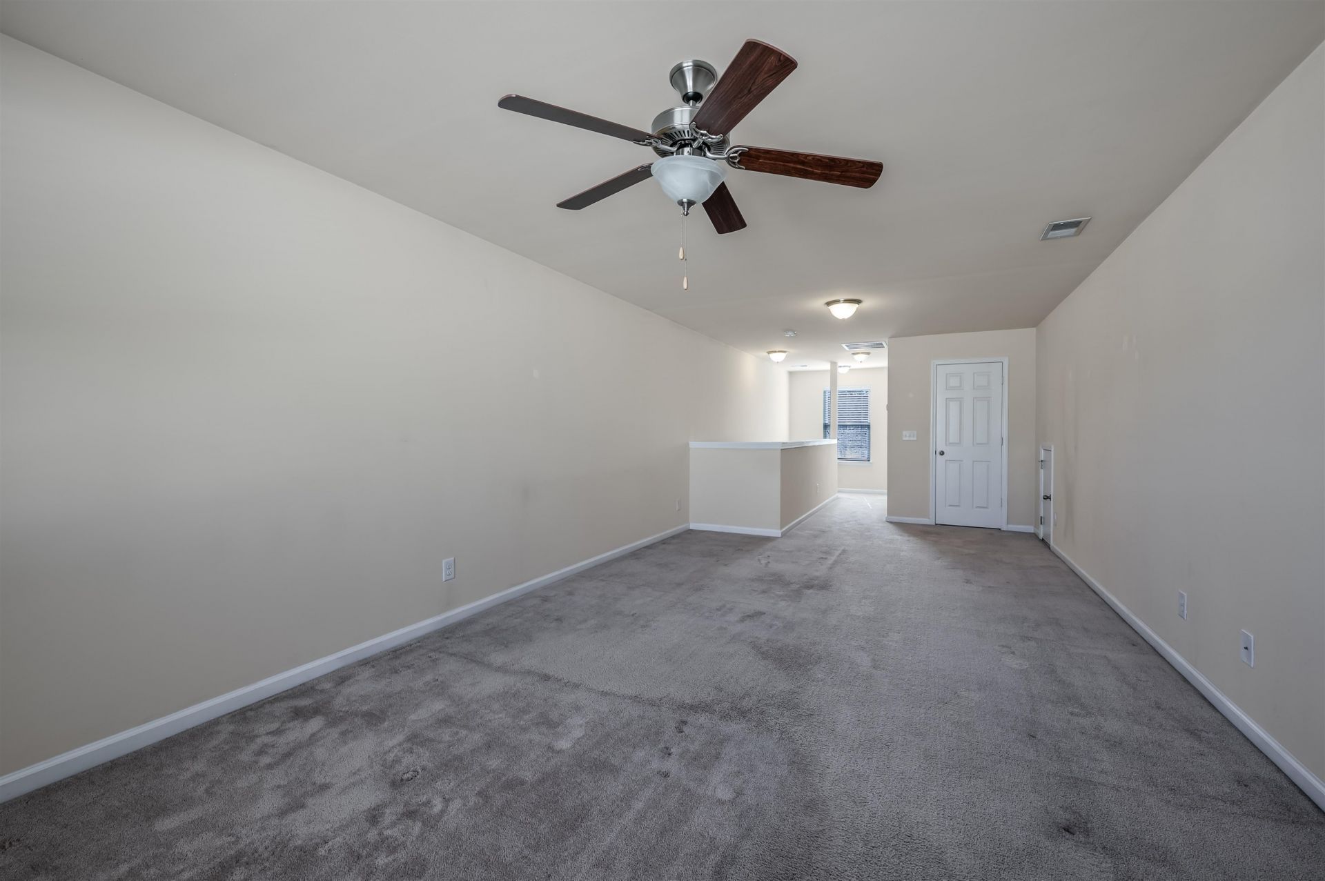 1305 Golden Valley Pl.  Photo 28