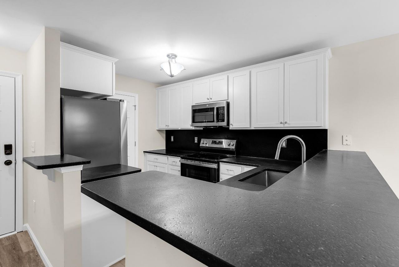 4645 Fringetree Dr.  Photo 17