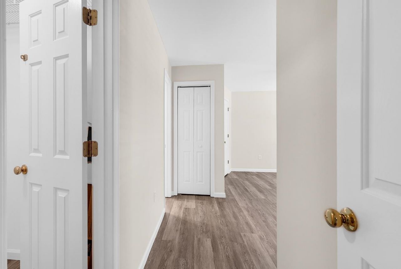 4645 Fringetree Dr.  Photo 28