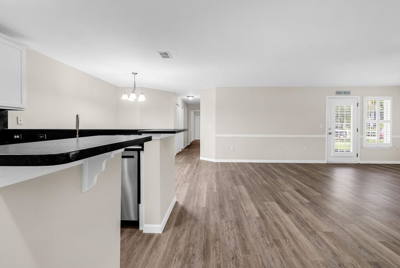 4645 Fringetree Dr.  Photo 6