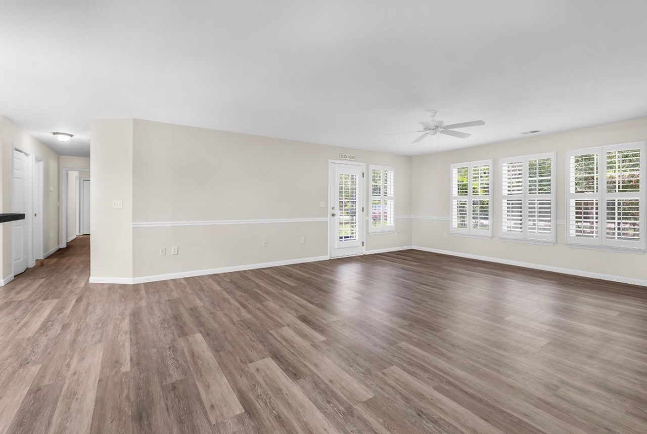 4645 Fringetree Dr.  Photo 8