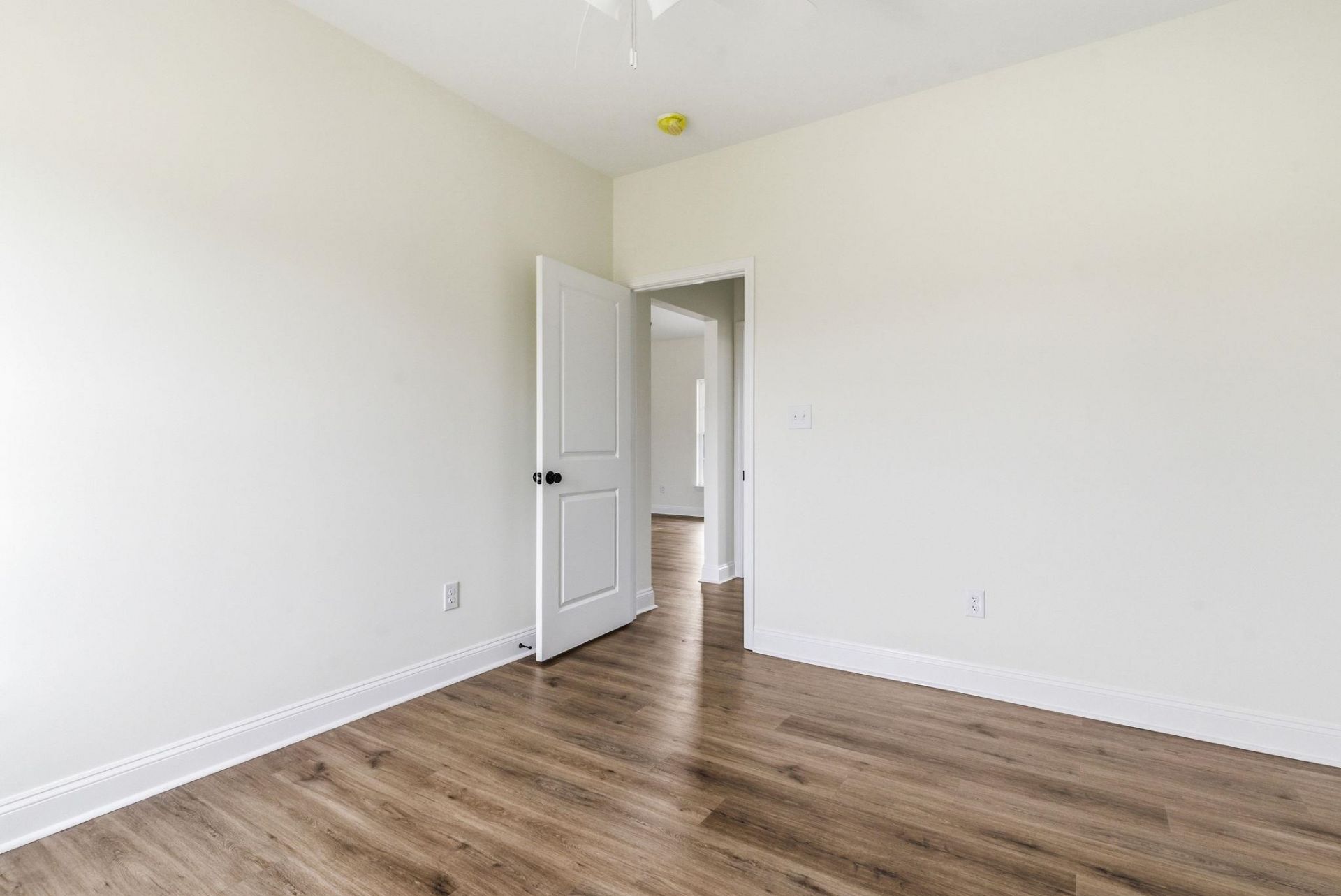 1503 Harrelson Rd.  Photo 23