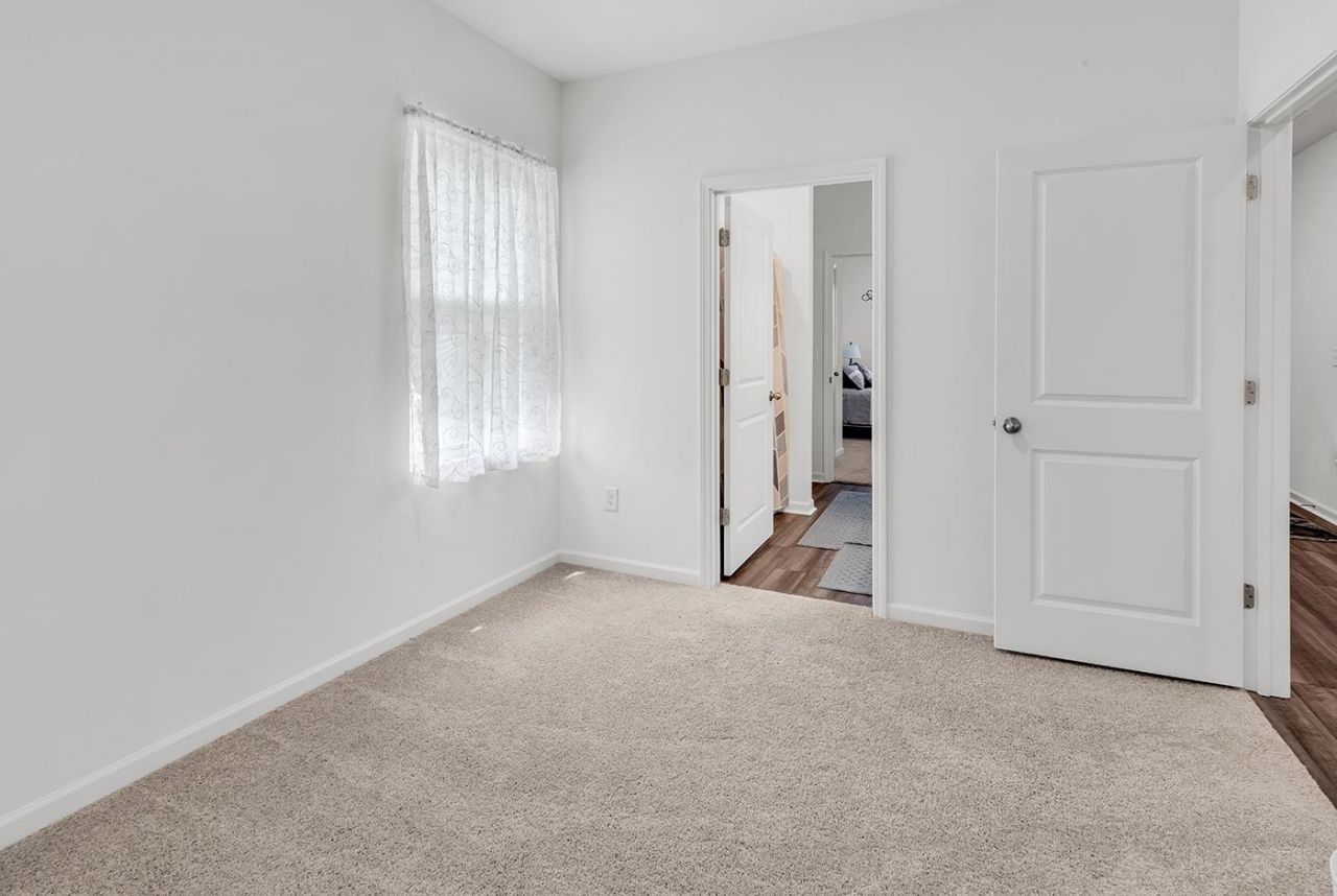 169 Linares St.  Photo 11