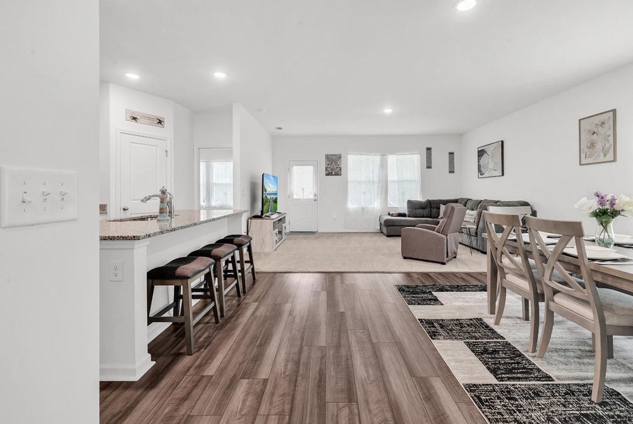 169 Linares St.  Photo 15